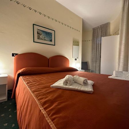 Hotel Atena Cirò Marina エクステリア 写真