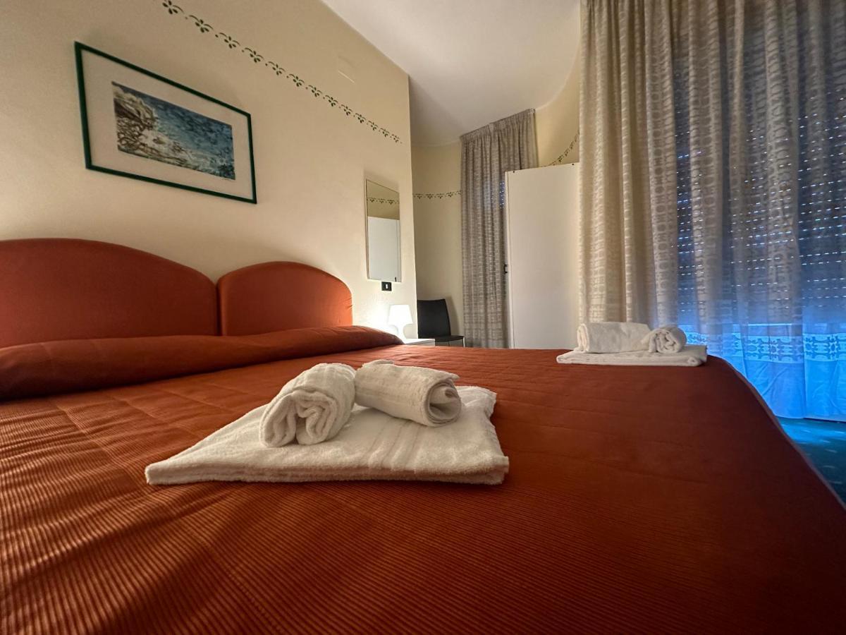 Hotel Atena Cirò Marina エクステリア 写真
