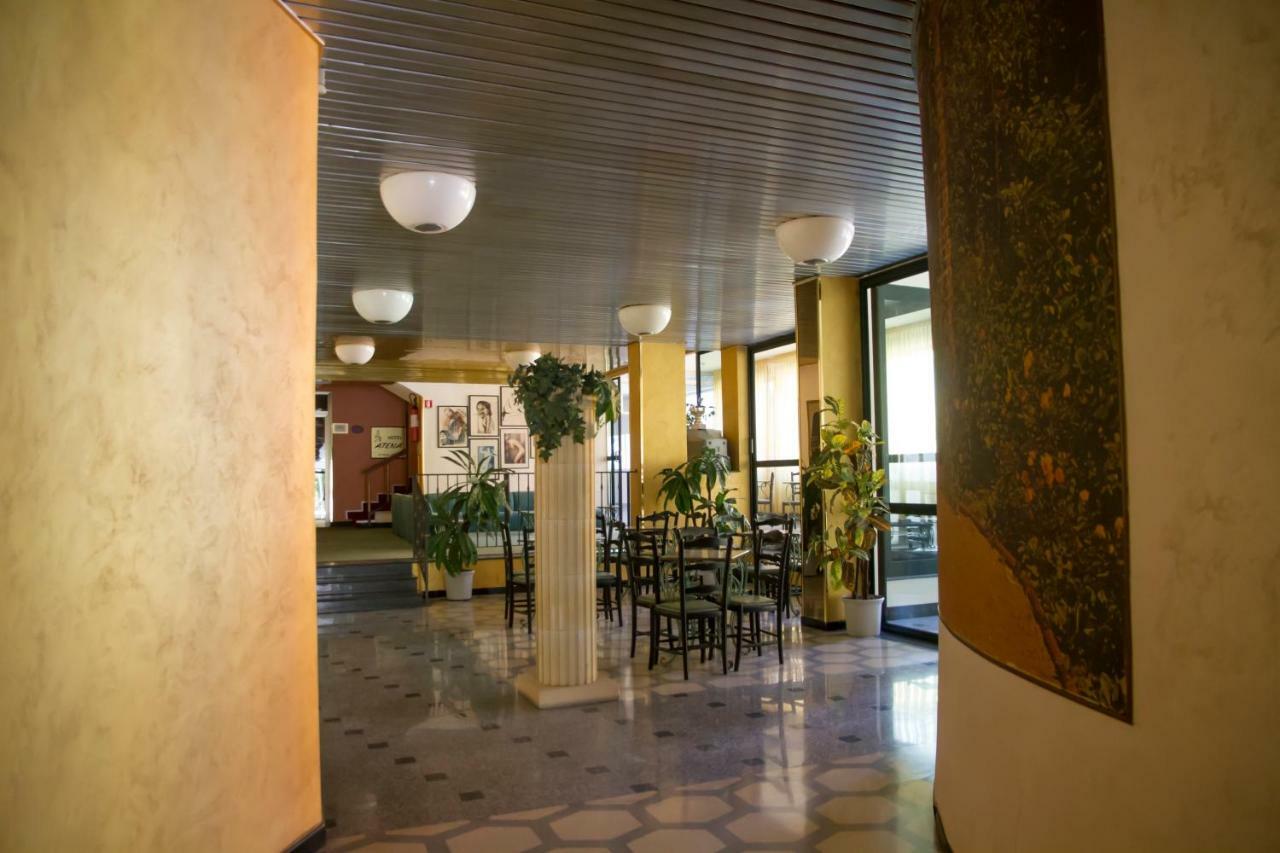 Hotel Atena Cirò Marina エクステリア 写真